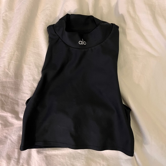 ALO Yoga Tops - Alo yoga airlift fuse bra in black